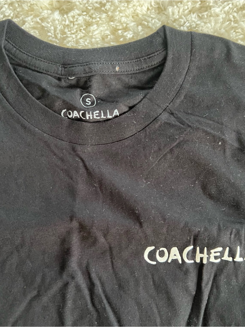 Coachella merch T-shirt - Picture 2 of 3